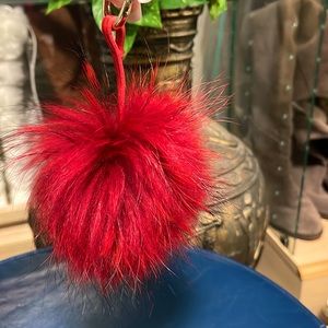 Fox fur pompom